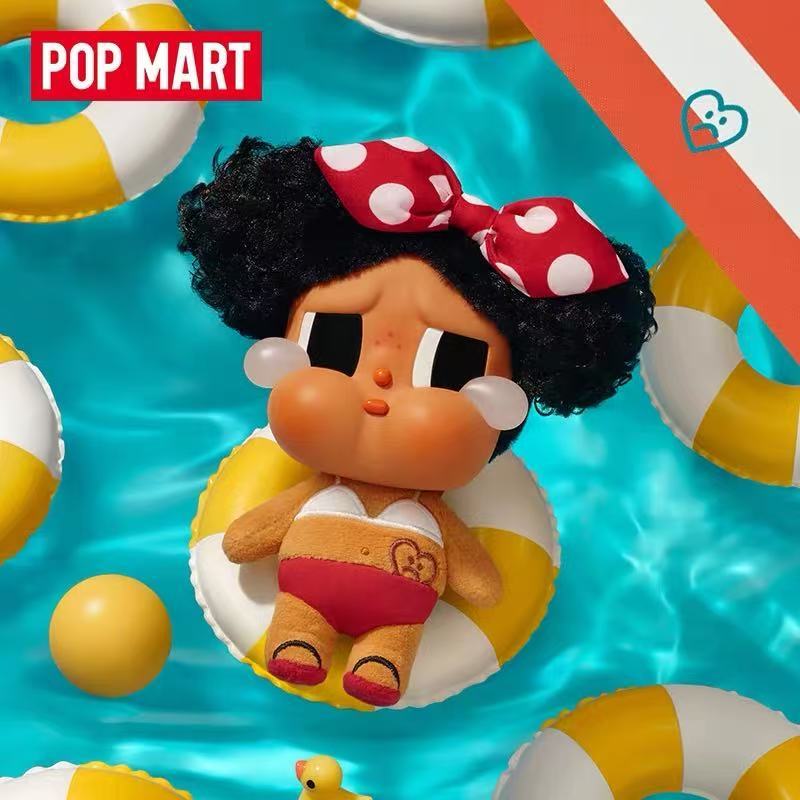 POPMART CRYBABY Vacation Mode On Series Soft Vinyl Plush แขวนของเล่นกล่องตาบอด