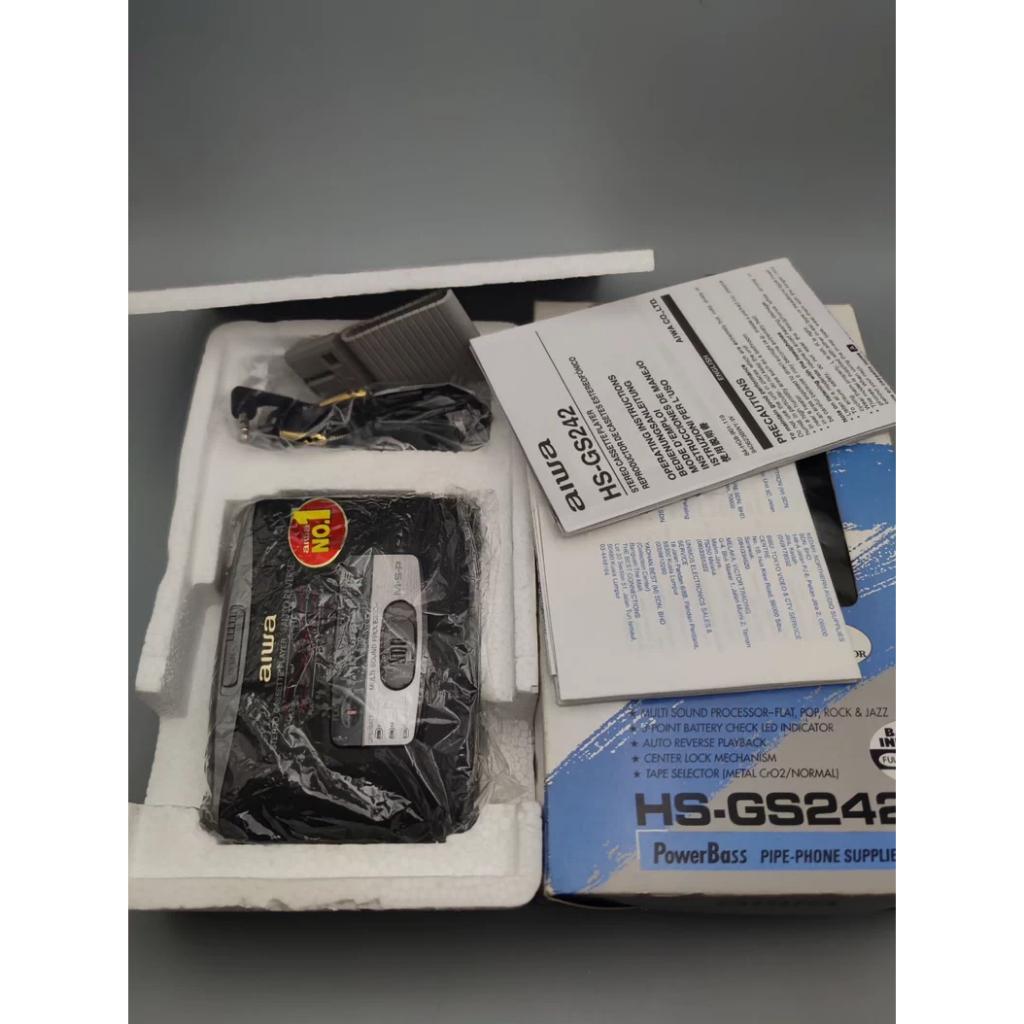 Aiwa HS-GS242 เครื่องเล่นเทปคาสเซ็ต Walkman พร้อมเสียง Auto-Reverse & MSP (บริการ)