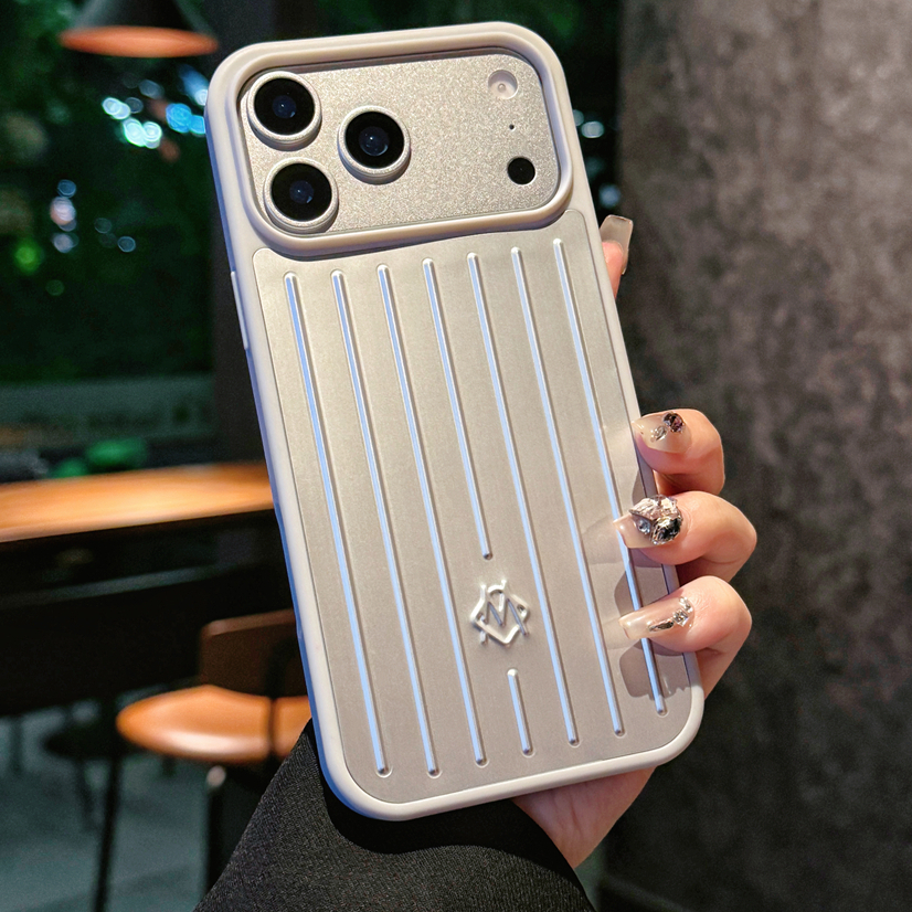 อลูมิเนียม-แมกนีเซียมโลหะสําหรับiPhone 17 Pro Max RIMOWA 3Dแนวตั้งStripes Matteปกหลังป้องกันกล้อง