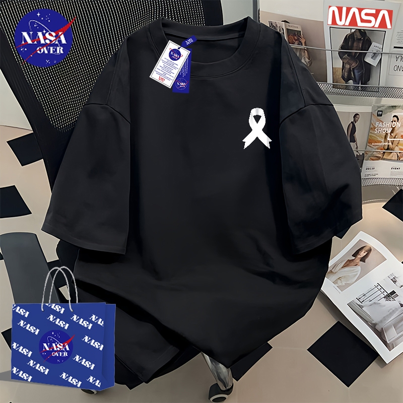 【พร้อมส่ง】🔥NASA ยูนิเซ็กส์ เสื้อไว้อาลัย 🖤 ฤดูร้อน ผ้าฝ้ายแท้100% หลวม ริบบิ้น 🎀