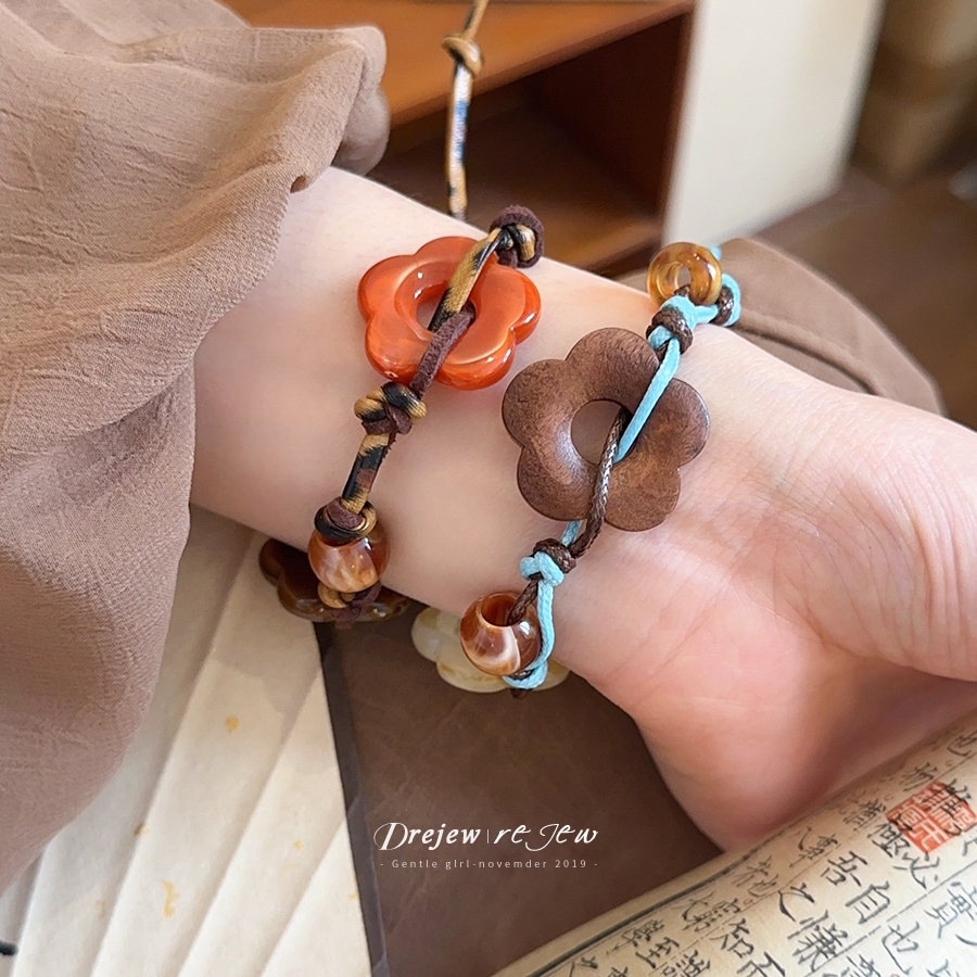 สร้อยข้อมือลูกปัดอะคริลิกและไม้วินเทจสไตล์ชาติพันธุ์ ดีไซน์เฉพาะสำหรับคุณ