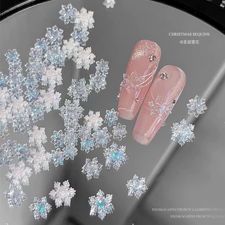 Rou Bao 100 ชิ้นเล็บคริสต์มาสสีขาว Aurora Snowflake ขนาดผสมเล็บเรซิ่น Art DIY Charms ตกแต่ง