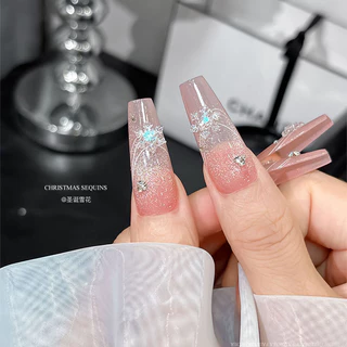 Rou Bao 100 ชิ้นเล็บคริสต์มาสสีขาว Aurora Snowflake ขนาดผสมเล็บเรซิ่น Art DIY Charms ตกแต่ง