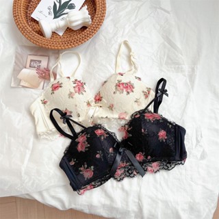 Umi ชุดชั้นในบราและกางเกงในแบบไม่มีโครง ตกแต่งลูกไม้ลายดอกไม…