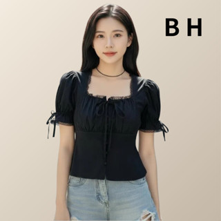 เสื้อลูกไม้แขนพองแขนสั้นสำหรับผู้หญิง แบบเกาหลี คอปักลูกไม้แ…