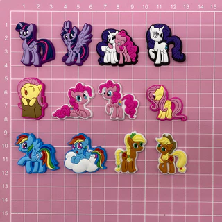 MEIDJ Pony Charms น่ารัก สำหรับตกแต่งรองเท้าแตะ PVC พร้อมปุ่มยึด