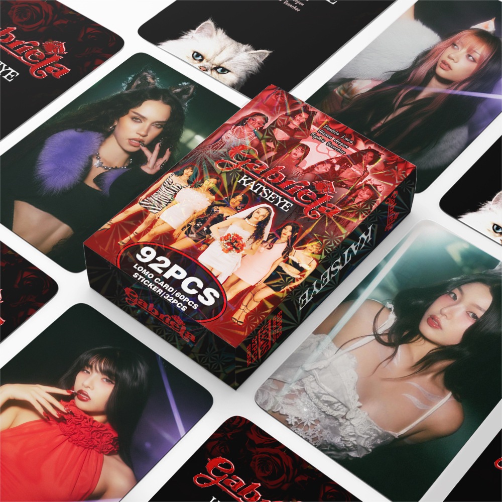 124 ชิ้น/กล่อง K-Pop Card KATSEYE Photocard Lomo Card Collection