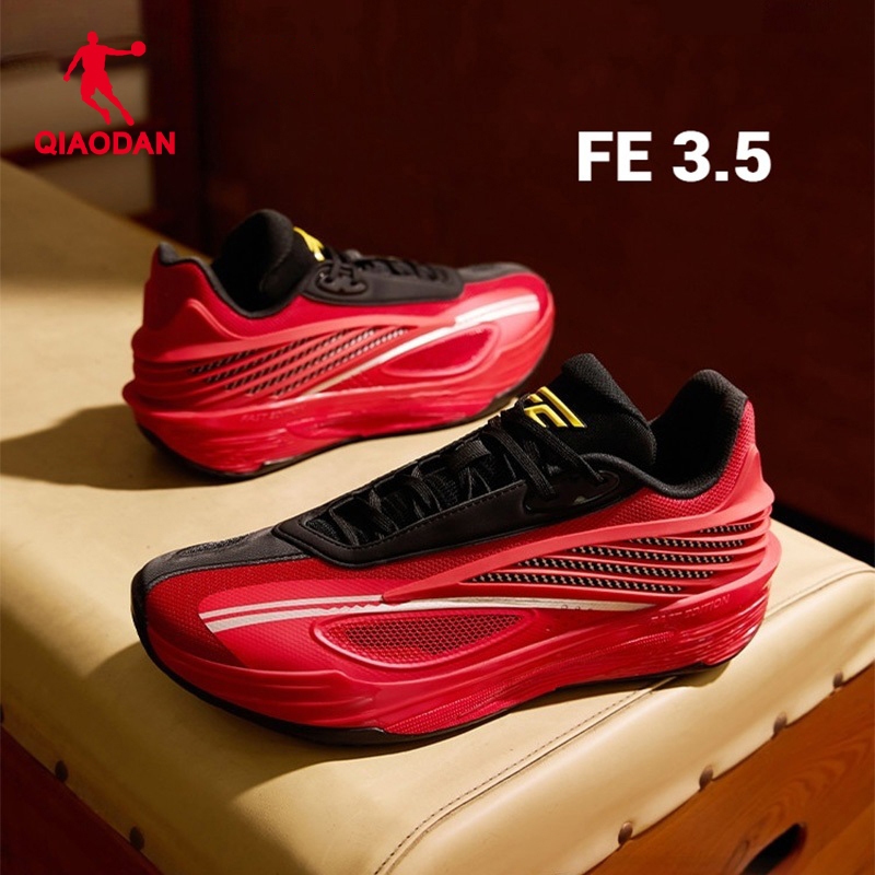 Qiaodan FE 3.5 รองเท้าบาสเก็ตบอลผู้ชาย Spike Professional Rebound ดูดซับแรงกระแทก Stable QXA013254102