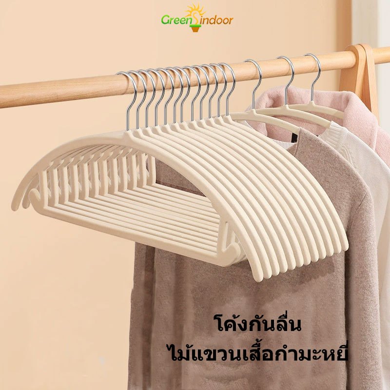 ไม้แขวนเสื้อกำมะหยี่โค้ง 50PCS ราวหนีบผ้า ไม้แขวนเสื้อทรงครึ่งวงกลมหนา ไร้รอยต่อ อเนกประสงค์ กันลื่น แห้งและเปียก
