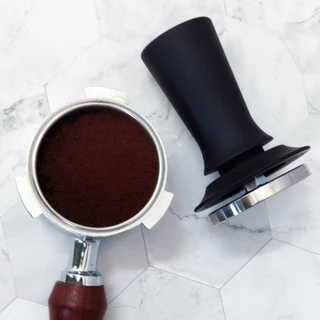 [การจัดส่งในประเทศ] 51 มม.53 มม.58 มม.กาแฟ Tamper แรงดันสแตนเลส 30lb คงที่ Tampers จําหน่าย Fit 51/53/58 มม.Portafilter