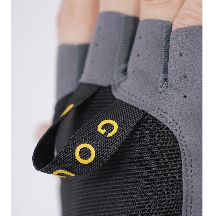 ถุงมือฟิตเนสครึ่งนิ้วและสายรัดข้อมือ สำหรับยกน้ำหนัก อุปกรณ์เสริมการฝึกฝนที่ดีเยี่ยม - รูปที่ 6