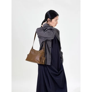 Songmont Small Yore Hobo Bag กระเป๋าสะพายข้างหนังแท้ฟอกผัก Unisex