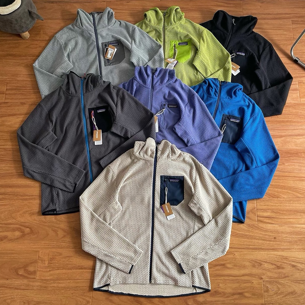 เสื้อสวมหัวคอซิปอากาศ Patagonia Ms R1