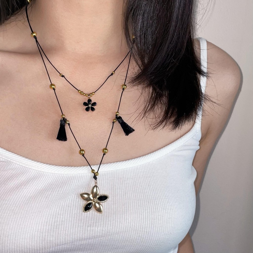 สร้อยคอมัลติเลยerdem_emoji;จี้ดอกไม้ สไตล์โมเดิร์น ออกแบบเฉพาะ สายโซ่หรูหรา นำมาซึ่งเอกลักษณ์