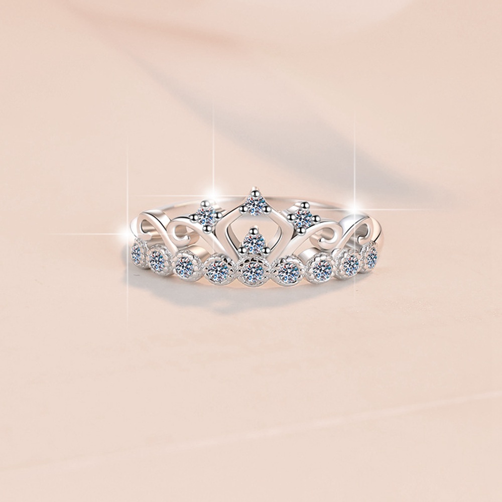 S925 แหวนเงินแท้ D สี Moissanite Crown แหวนสําหรับผู้หญิงเครื่องประดับระดับไฮเอนด์