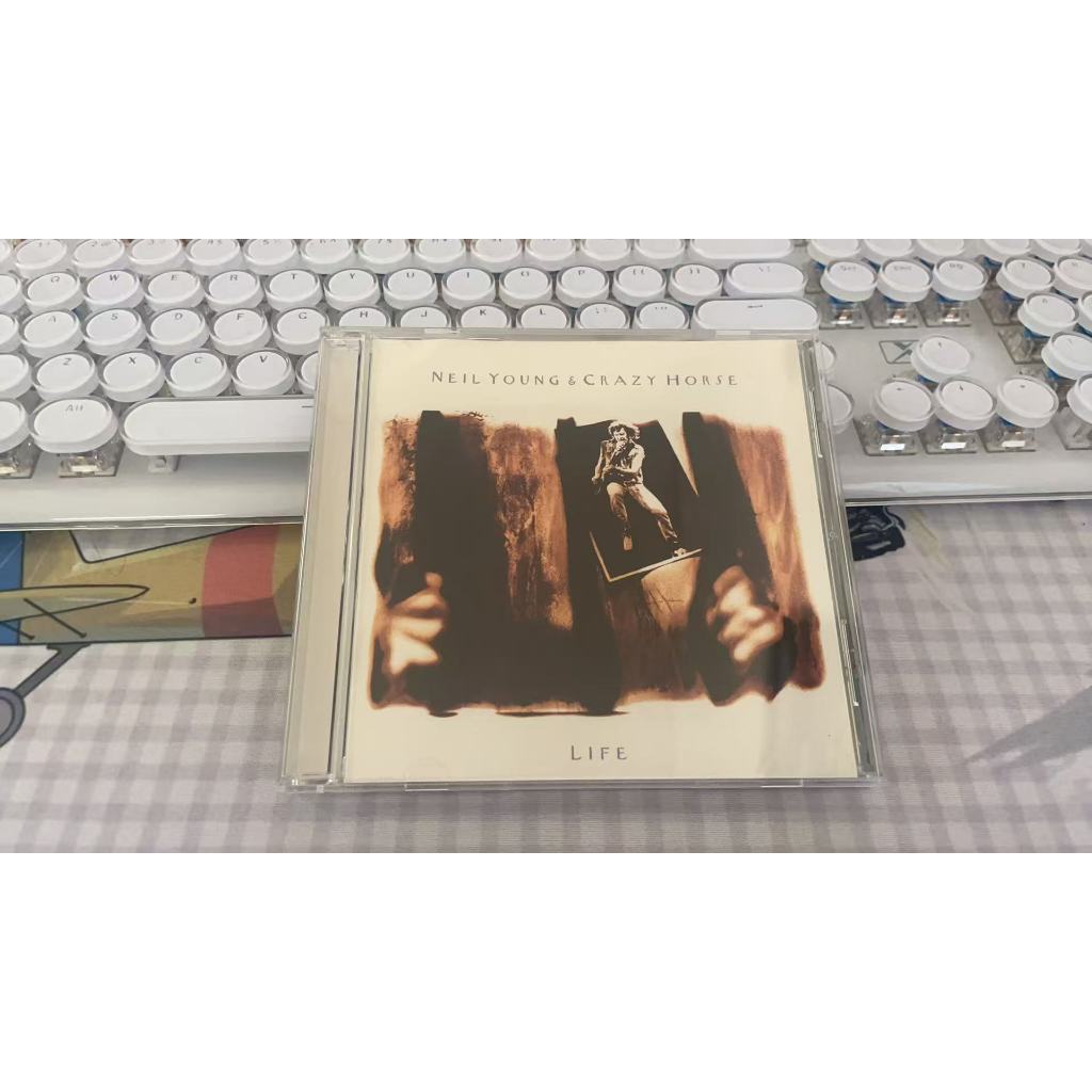 Neil Young & Crazy Horse – ชีวิต A33