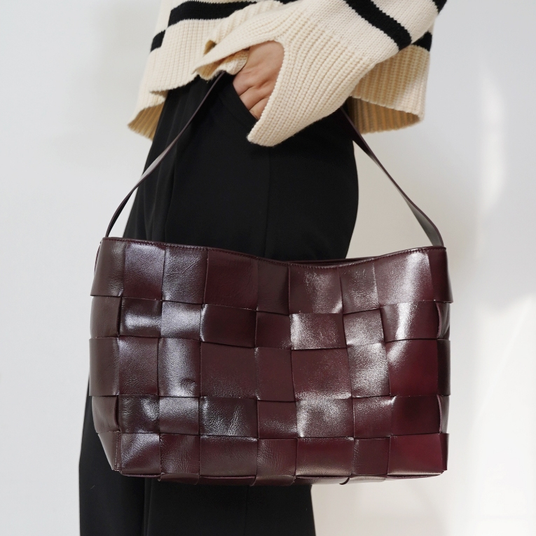 Lune Sac กระเป๋า tote หนังวัวแท้ ดีไซน์เฉพาะ ขนาดใหญ่ สำหรับโน้ตบุ๊ค พร้อมหูหิ้วและสายสะพาย（หนังแท้100%）
