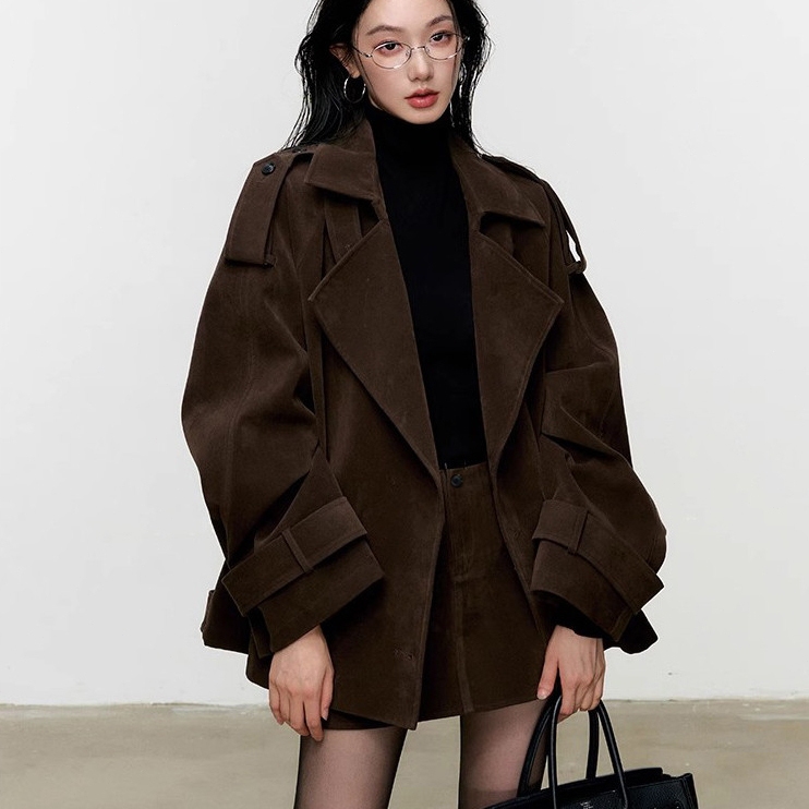 ชุดเสื้อคลุมสักหลาด+กระโปรงสั้น • สำหรับฤดูใบไม้ร่วงและหนาว ดูหรู ใส่ได้หลายโอกาส