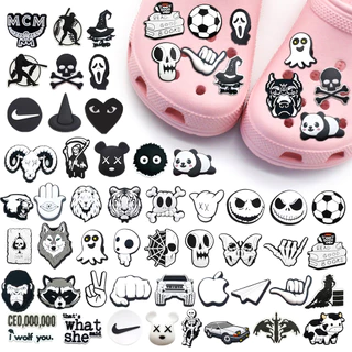 Charms DIY ประดับรองเท้าแตะ สไตล์การ์ตูนสีดำและสีขาว เหมาะสำหรับของขวัญเด็ก