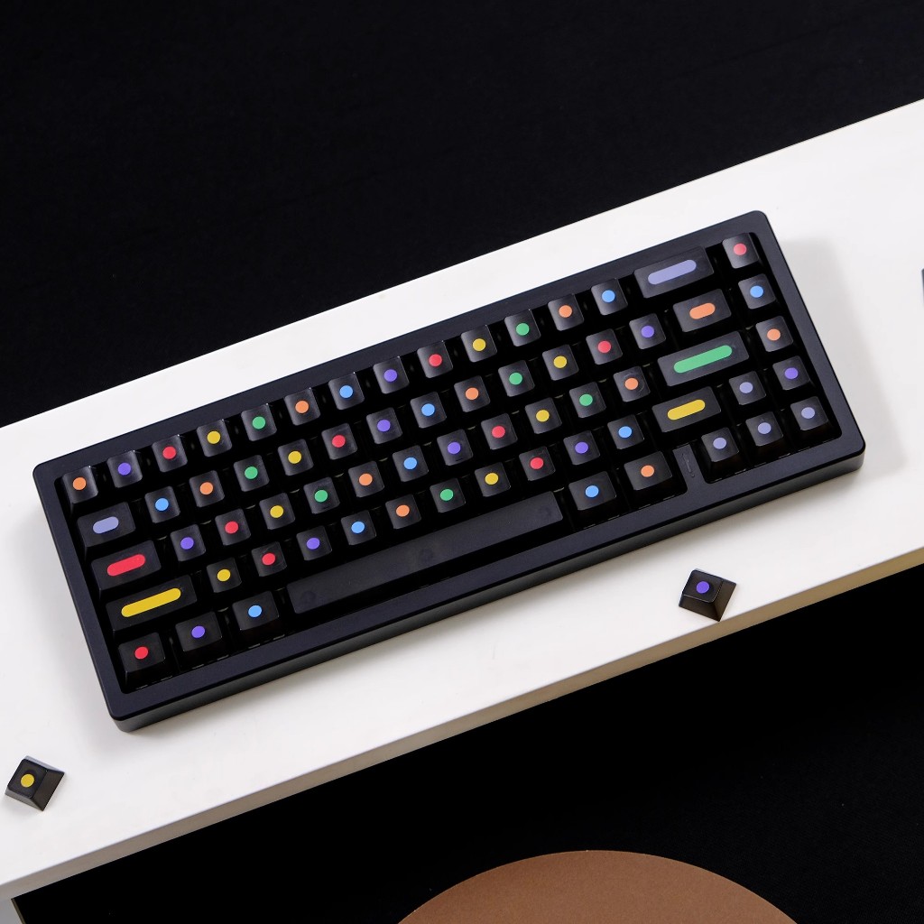AiFei Studio GMK Dots ปุ่มกดโปรไฟล์เชอร์รี่ PC Frosted Translucent 122keys