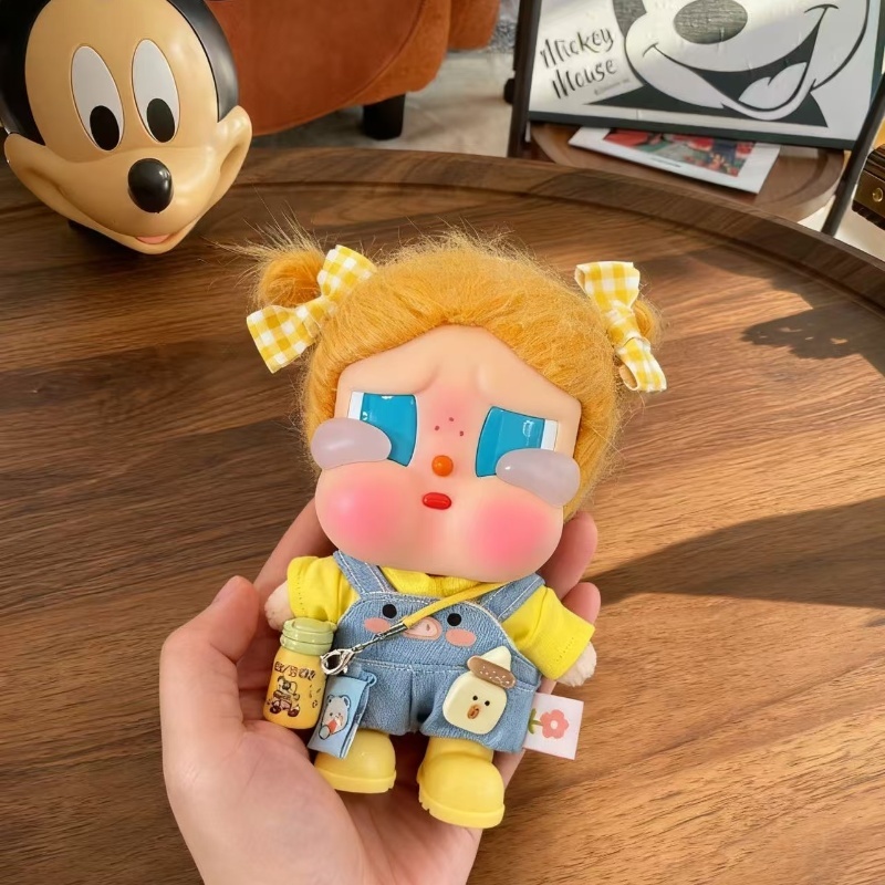 นเรศวร衣服 Crybabyโหมดวันหยุดบน背带裤套装