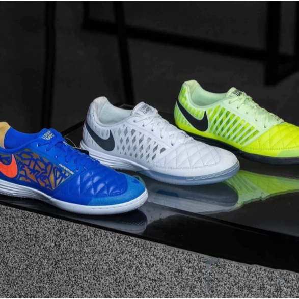 รองเท้าฟุตบอล Lunar Gato II แบบIC สำหรับใช้ในสนามindoors จัดส่งฟรี