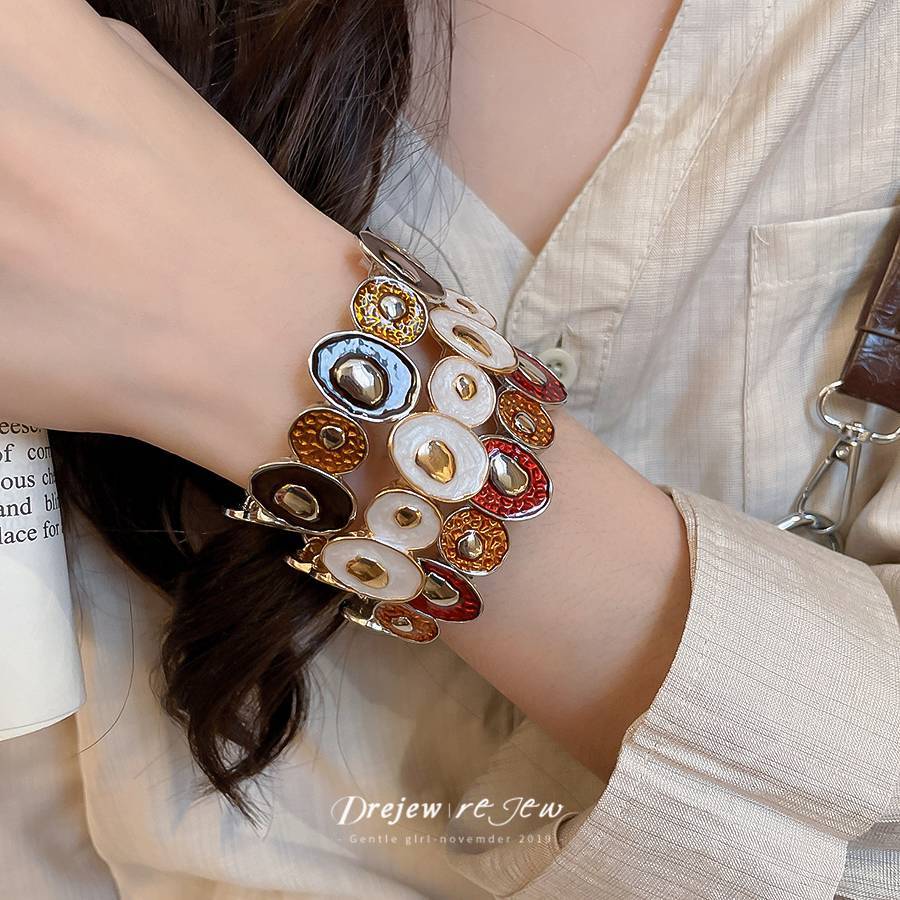สร้อยข้อมือลายรูปไข่ สไตล์ chunky chain สำหรับผู้หญิง หลากหลายสี เครื่องประดับทันสมัย เหมาะสำหรับเป็นของขวัญ