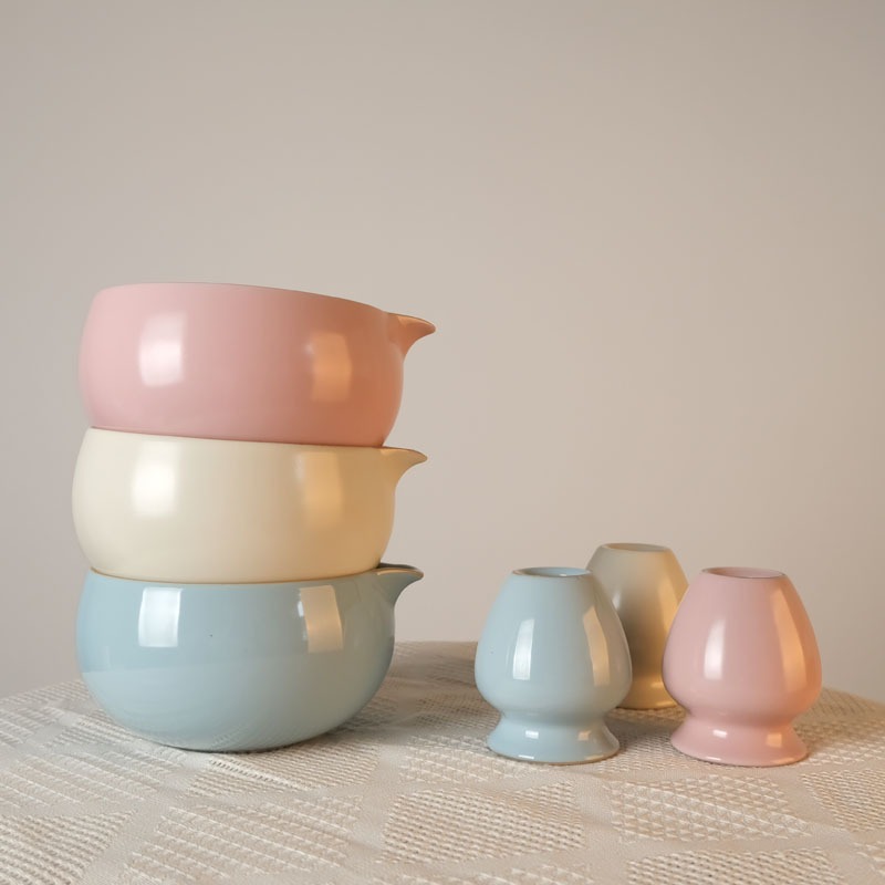ญี่ปุ่น Macaron สีชุดชามัทฉะ 4 ชิ้น - เซรามิค Spouted ชาม, Hyakuhon ขาตั้ง, Chasen ขาตั้ง,ชาเลือกเพลงสไตล์เครื่องมือพิธีชงชา