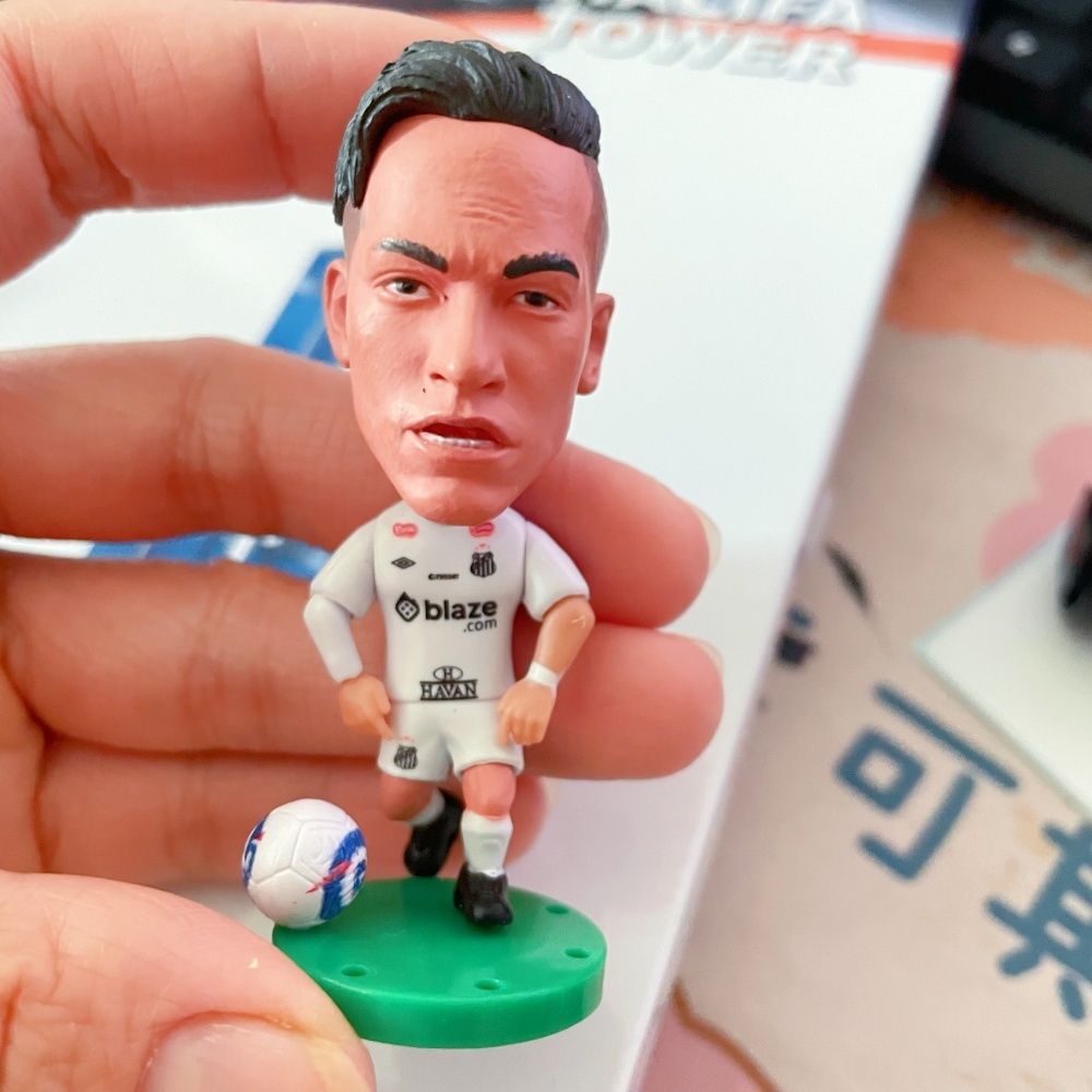Soccerwe star Doll Santos Neymar