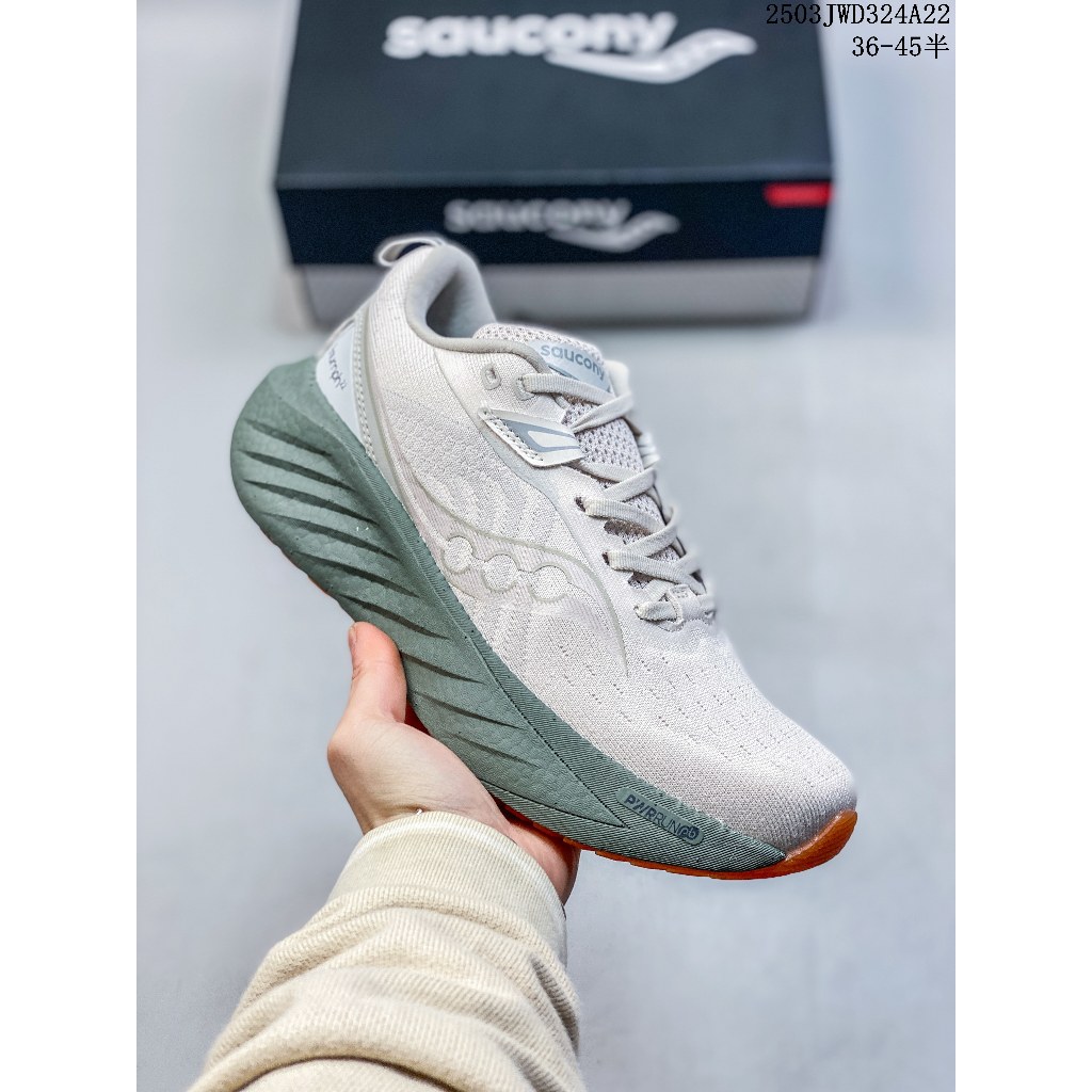 Saucony Triumph 22 รองเท้าวิ่งผู้ชาย