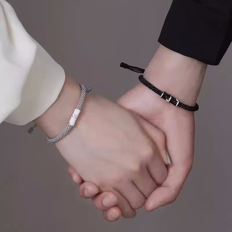 ชุดสร้อยข้อมือน่ารักและกำไลไม้ไผ่ สำหรับผู้ชายและผู้หญิง ของขวัญพิเศษสำหรับคนรัก
