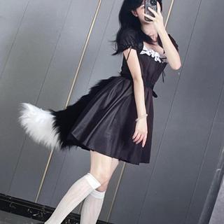 อุปกรณ์คอสเพลย์สำหรับสาวโลลิต้า รวมถึงตุ๊กตาสัตว์ หูกับหางจิ…