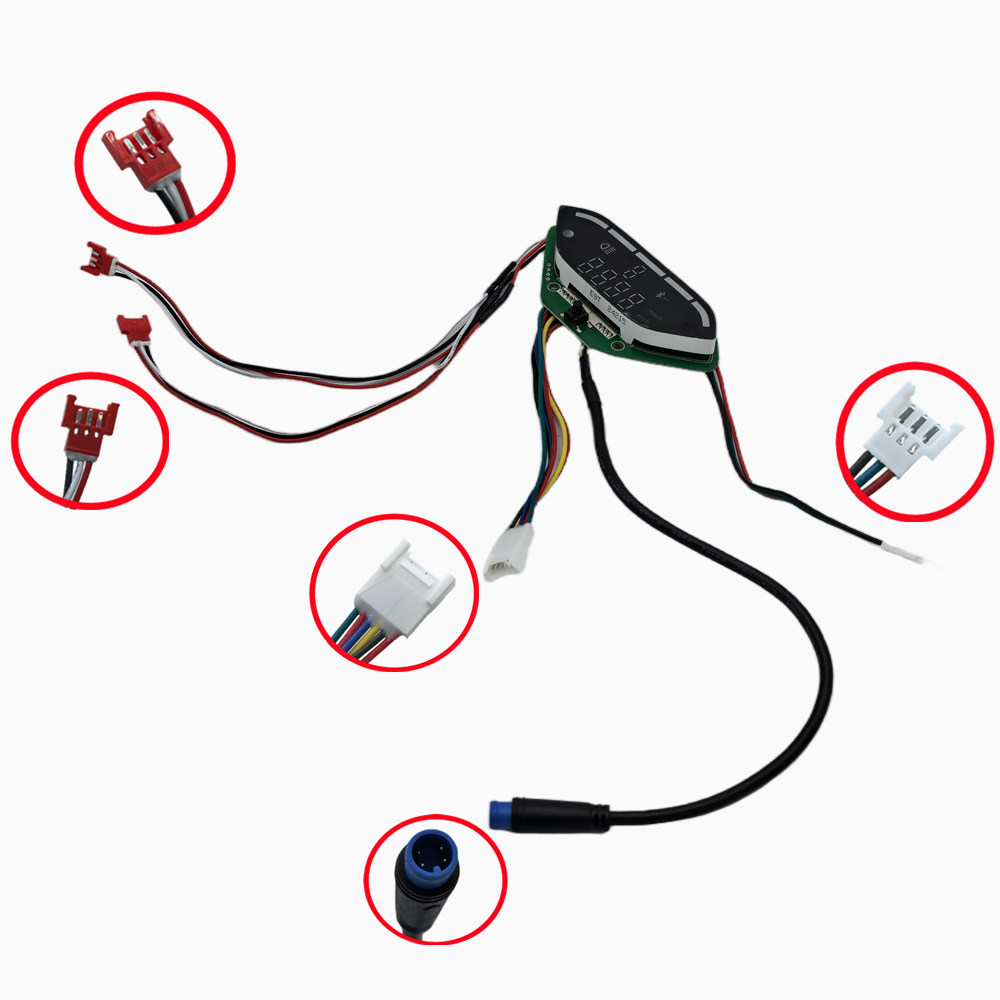 สกู๊ตเตอร์ไฟฟ้า S1-E9T พร้อมจอแสดงผล และเครื่องมือเสริม ระบบเบรกสองทาง