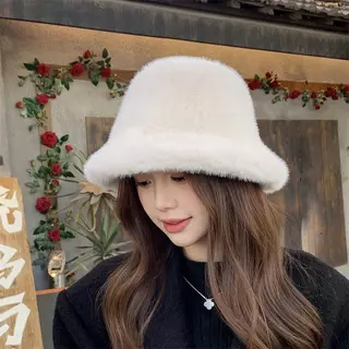 Meiyangtwo.th ฤดูหนาว Windproof Warm แฟชั่นผู้หญิงสีทึบหมวก Plush ถัง Fluffy หมวกชาวประมงป้องกันหูปานามาหมวกใหม่