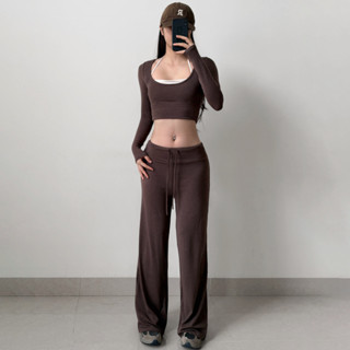 ชุดออกกำลังกายสองชิ้นสำหรับผู้หญิง แขนยาว มีสายคล้องคอนุ่มนว…