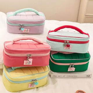 【พร้อมส่งไทย】กระเป๋าถือเครื่องสําอางสําหรับเดินทางSOOF กระเป๋าถือเก็บซีรีส์สาวความจุขนาดใหญ่|กระเป๋าเครื่องสําอางดินสอสีตัดกันสดขนาดเล็กแบบพกพา