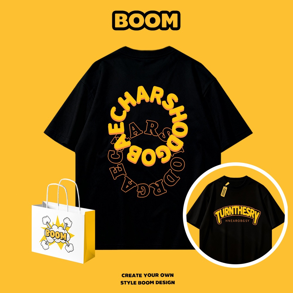 BOOM เสื้อยืดผู้ชาย cotton 100% แขนสั้น ลายแบรนด์เนมสุดเท่ Oversize ระบายอากาศดี สไตล์เกาหลี เหมาะสำหรับเยาวชน