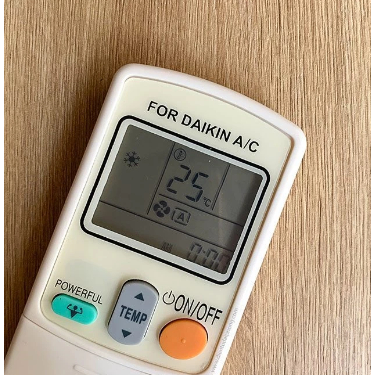 รีโมทแอร์ Daikin รุ่น ARC433A24/ARC433A55 (มีปุ่มควบคุม) [เก็บเงินปลายทาง]