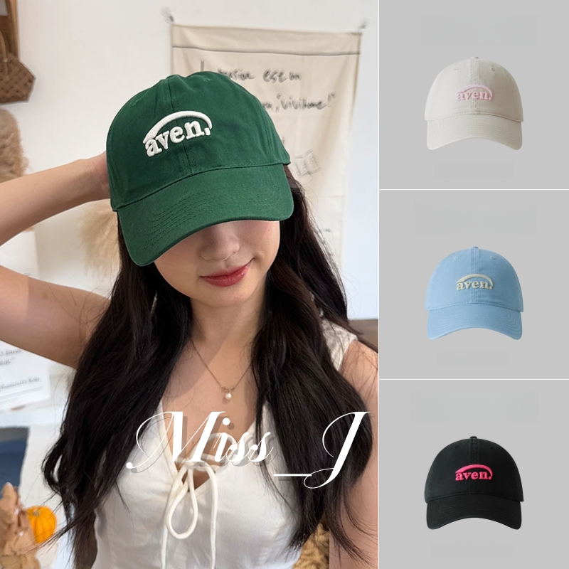 Miss_J พร้อมส่งจากกทม🎀หมวกเบสบอลลำลองปักลายตัวอักษร 3 มิติใหม่ ทำให้ใบหน้าของคุณดูเล็กลง ด้านบนนุ่ม