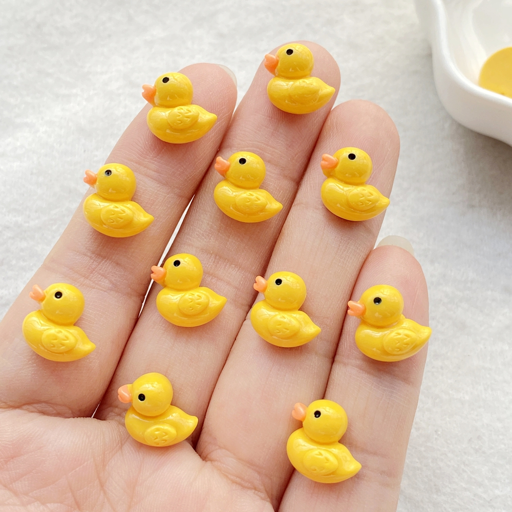 30 ชิ้นน่ารักการ์ตูนเป็ดสีเหลืองเล็บแบนกลับ Rhinestone DIY เล็บ Appliques อุปกรณ์เสริมหัตถกรรม