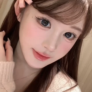 Dark Brown ดอกไม้กระต่ายขนตาปลอมสไตล์ใสธรรมชาติสามเณรจําลอง Segmented Self-Adhesive Eyelashes