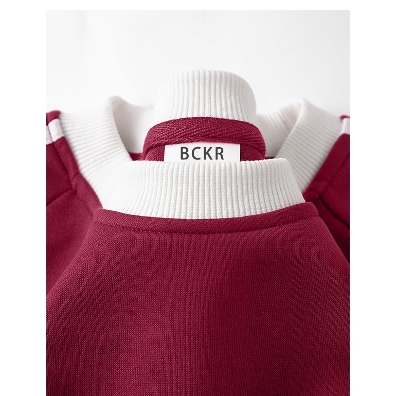 【จัดส่งจากกรุงเทพฯ】🔥BCKR ลายสามแถบ ลายกระต่าย คอกลม เสื้อ🐇oversize เสื้อผญ แขนยาว สเวตเตอร์YG2852 - รูปที่ 3