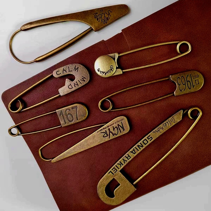หมุดความปลอดภัย vintage เข็มกลัดตกแต่งสำหรับเสื้อผ้าและเครื่องประดับ