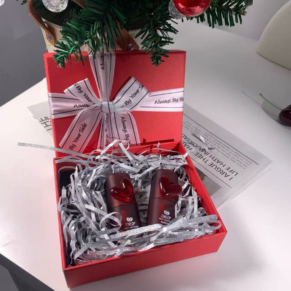 พร้อม ถึง ของขวัญ: บรรจุสวยงามไม่ต้องห่อ,ชุดของขวัญลิปกลอสของอินโยคริสต์มาสคุณภาพสูงกํามะหยี่เคลือบลิปกลอส2ชิ้น/เซ็ต - รูปที่ 2