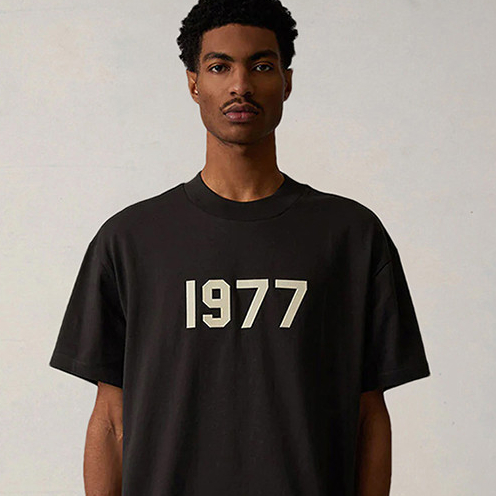 Essentials Double Line 1977 Flocking พิมพ์เสื้อยืดแขนสั้นผู้ชายผู้หญิงฤดูร้อน