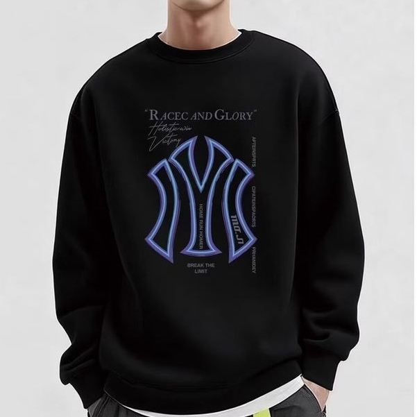 เสื้อสเวตเตอร์แขนยาวคอกลมสำหรับผู้ชาย ดีไซน์แฟชั่น สวมใส่ง่ายในทุกวัน