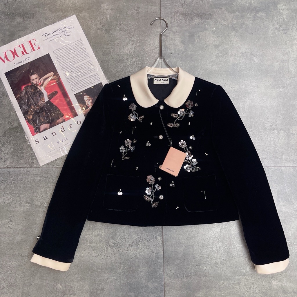 2025 เสื้อแจ็คเก็ตสีดําแขนยาว Mi Womens ใหม่ล่าสุด Size:S_XL K6P