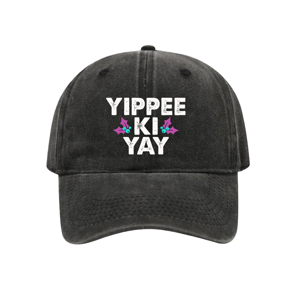 หมวกเบสบอลพิมพ์ลาย Yippee Ki Yay ผ้าฝ้าย 100% – หมวกพ่อ Unisex สีดําสําหรับผู้ชายและผู้หญิง