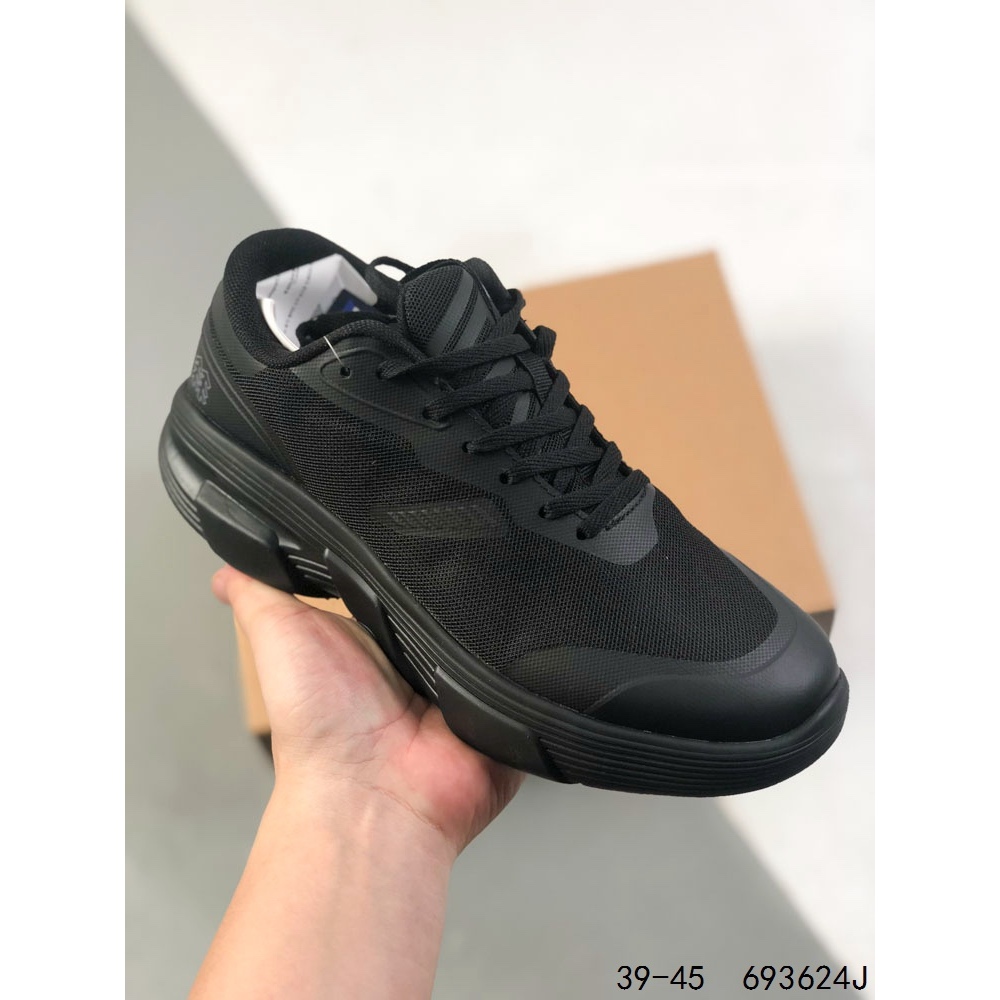 KOLON SPORT Skyler 2 รองเท้าปีนเขาทรงเตี้ย น้ำหนักเบาที่มีระบบกันน้ำและสวมใส่นุ่มสบาย