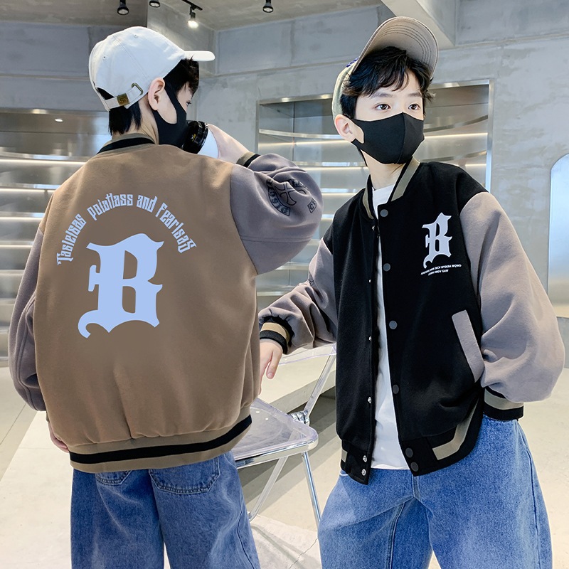เสื้อเบสบอลสำหรับเด็ก สไตล์สะกดสี ตกแต่งตัวอักษรขนาดใหญ่ B INS สไตล์เทรนด์ เด็ก ฤดูใบไม้ผลิและฤดูใบไม้ร่วง สวมใส่ทุกวัน 6-13 ปี